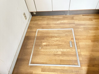 【その他】 | 石原町　中古戸建て | ■キッチンには床下収納もあります！