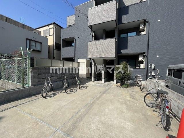 フェニーチェ九条のロビー