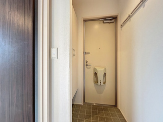 【玄関】 | starts