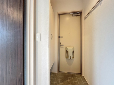 【玄関】 | starts