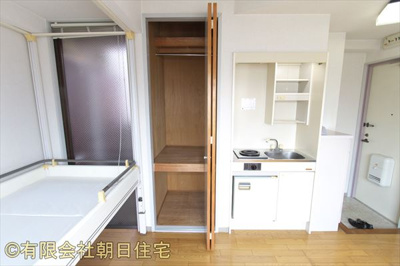 【居間・リビング】 | 心路ビル