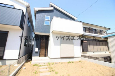 【外観】 | 大泉町吉田　新築住宅 | 【2号棟】約18.5帖の広々としたLDKの5LDK新築住宅☆
