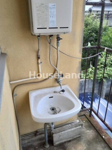 松興住宅アパートの洗面所