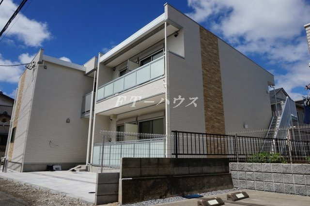 リブリ・マロングラッセの外観