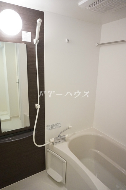 リブリ・マロングラッセの浴室