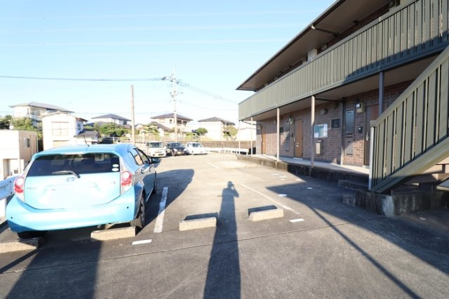 熊本市西区池田２丁目のアパートの駐車場