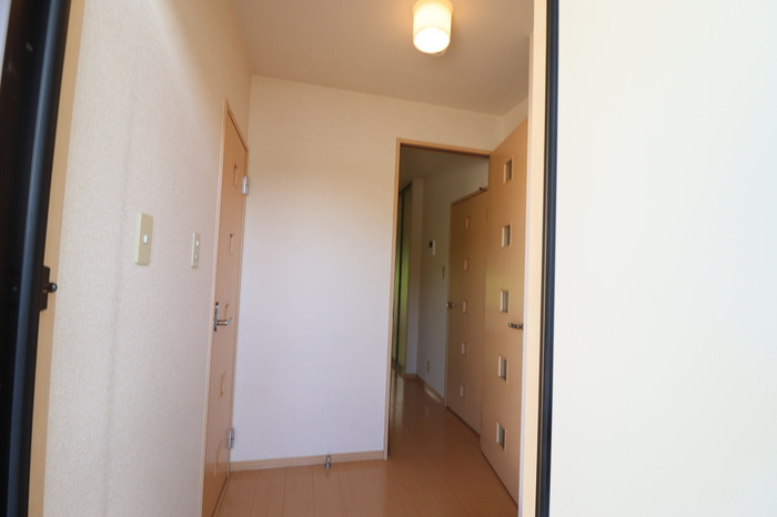 モナリエ池田 の玄関