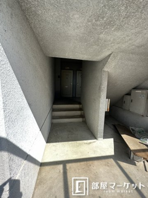 【エントランス】 | レーベン美里