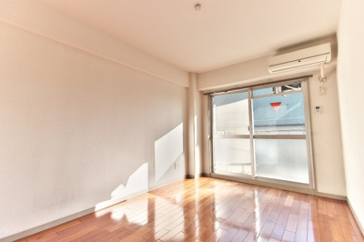 【居間・リビング】 | エスティジュン