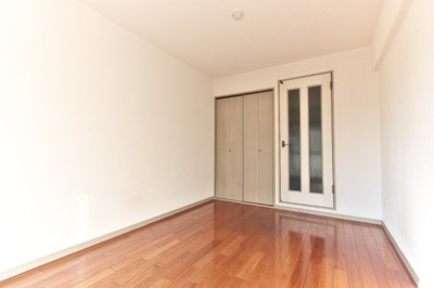 【洋室】 | エスティジュン