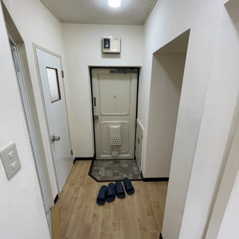 スカイレジデンスの玄関