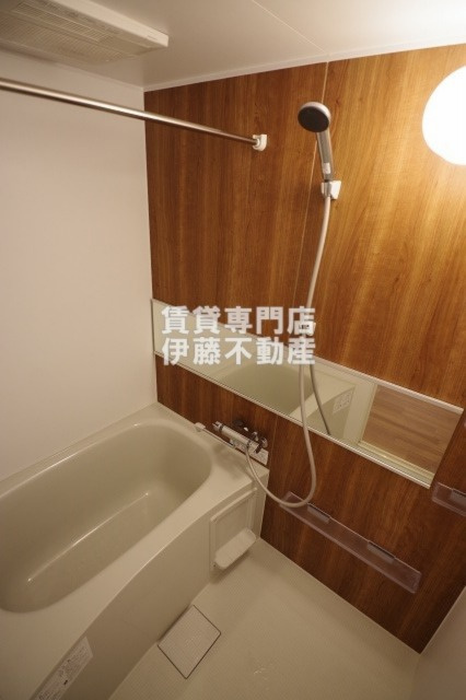 Cortesの浴室|湯はり機能付き給湯
