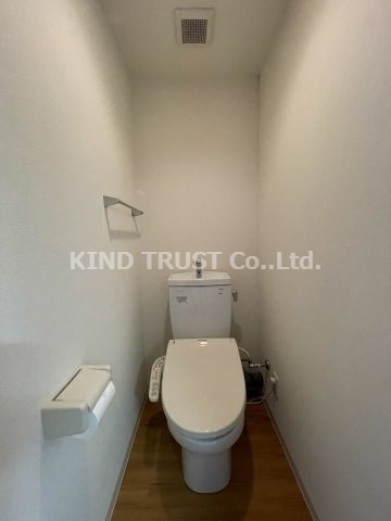 サンハイム中西のトイレ|ゆったりとした空間のトイレです