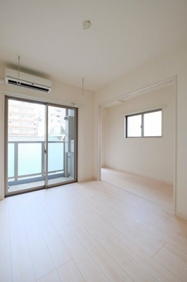 【居間・リビング】 | 仲介手数料０円！HPに初期費用掲載！「プライスホーム」で検索！ガレット大濠公園ステーション