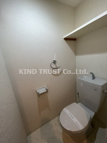 エスリード天満橋のトイレ|コンパクトで使いやすいトイレです