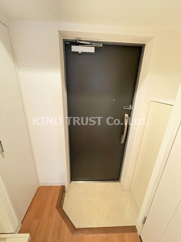 エスリード天満橋の玄関|明るい玄関です