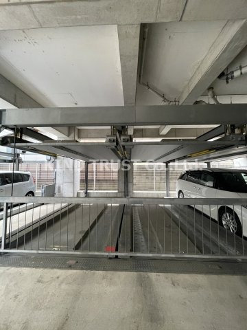 エスリード天満橋の駐車場|駐車スペースもあります