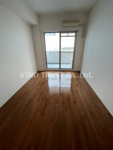 エスリード天満橋の洋室|広々とした洋室です