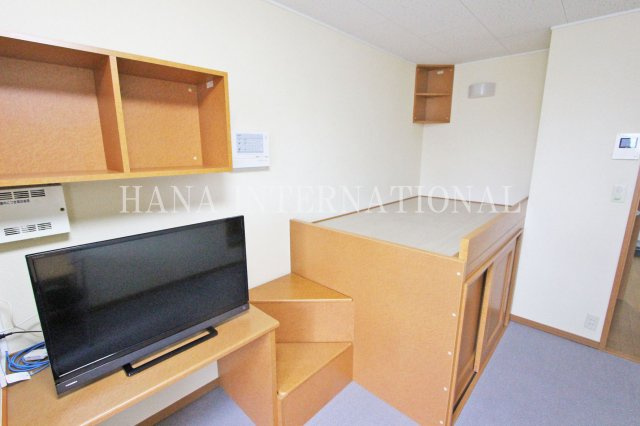 レオパレスフロンティアの寝室