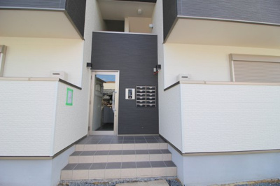 【エントランス】 | パインコート曽根東町