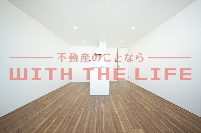 ザ・ライフ南薫プレミアガレージ【キャンペーン対象物件】の居間・リビング|おしゃれな居間です