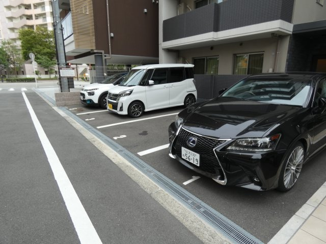 【駐車場】 | KOMFORTA