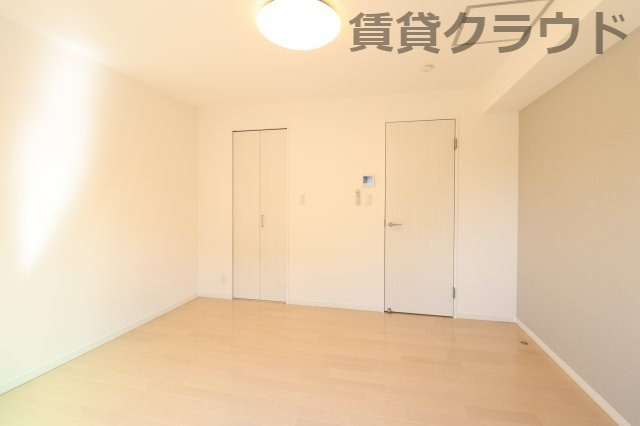 CAREL浜野A（キャレル）の洋室|明るいおへ屋です！