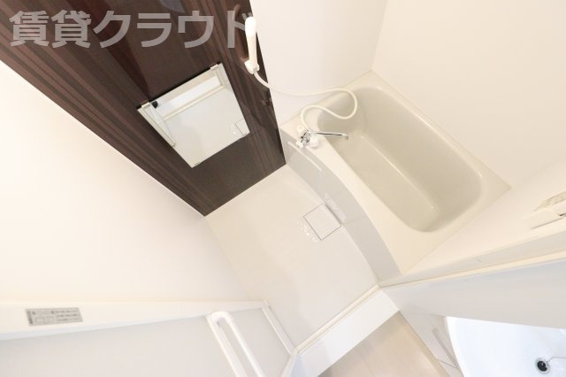 CAREL浜野A（キャレル）の浴室|きれいなお風呂だと、一日の疲れも飛んでいきそうですね！