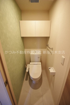 【トイレ】 | ファミール(Ｄ-ｒｏｏｍ)