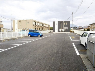 【駐車場】 | レオネクスト友愛