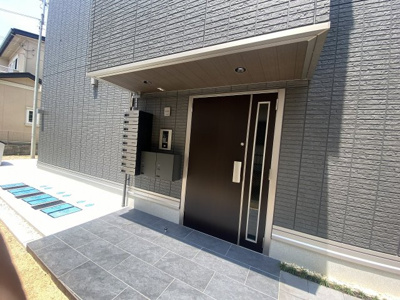 【エントランス】 | エムライズ材木町