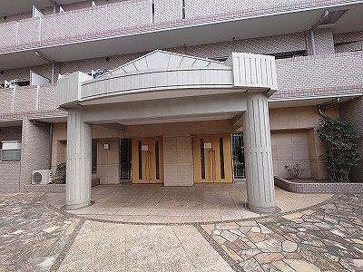 キャッスルマンション亀戸立花弐番館のエントランス