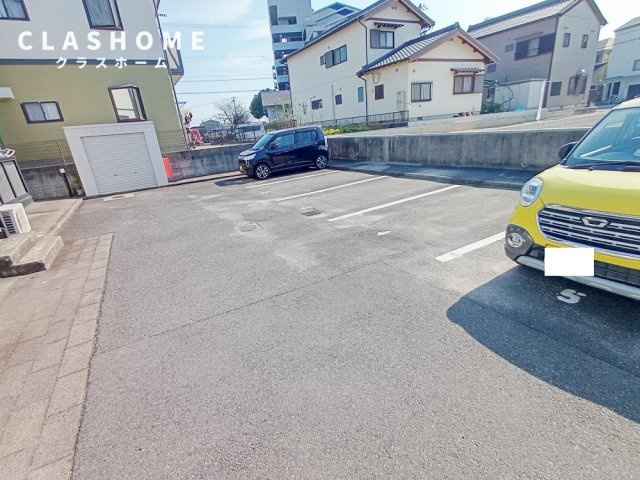 プリーマB　　　刈谷市の賃貸ならクラスホーム刈谷店の駐車場