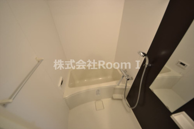 【浴室】 | ラクラス堺筋本町（旧フォーリアライズ堺筋本町 | お風呂で日々の疲れを落としましょう