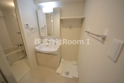 【洗面所】 | ラクラス堺筋本町（旧フォーリアライズ堺筋本町 | 脱衣スペースもあります