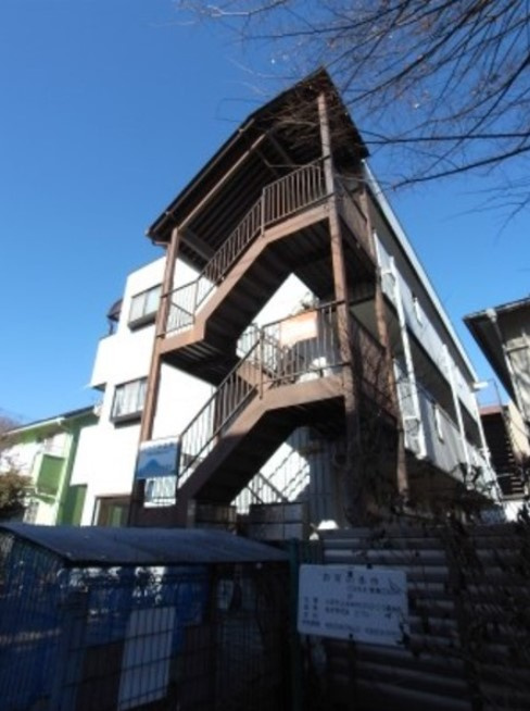 シャトル上水の外観