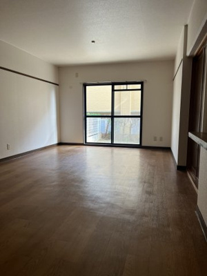 【居間・リビング】 | メゾン・エトランゼ