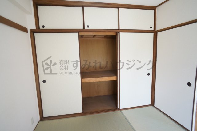 サンパレス宝塚の収納