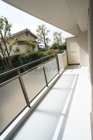 サンパレス宝塚のバルコニー