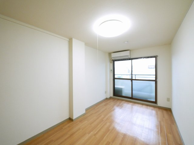 ブレスト北之庄Ⅴの寝室|寝室にいかがでしょうか