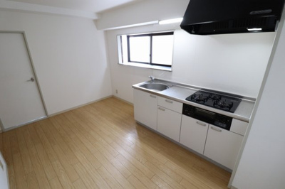 【居間・リビング】 | デイグラン大阪城EAST