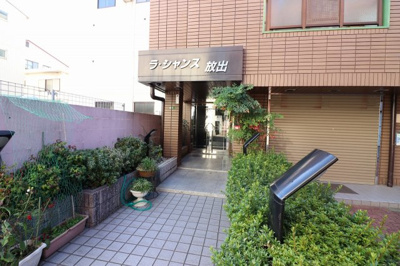 【エントランス】 | デイグラン大阪城EAST