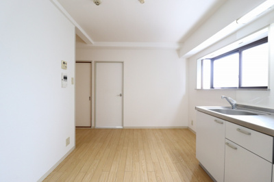 【居間・リビング】 | デイグラン大阪城EAST