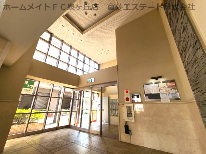 アムール・Ｍのロビー