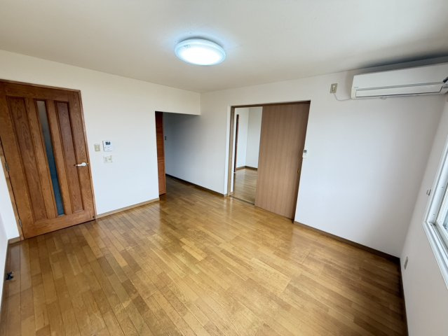 ヒーローマンション・桜の居間・リビング