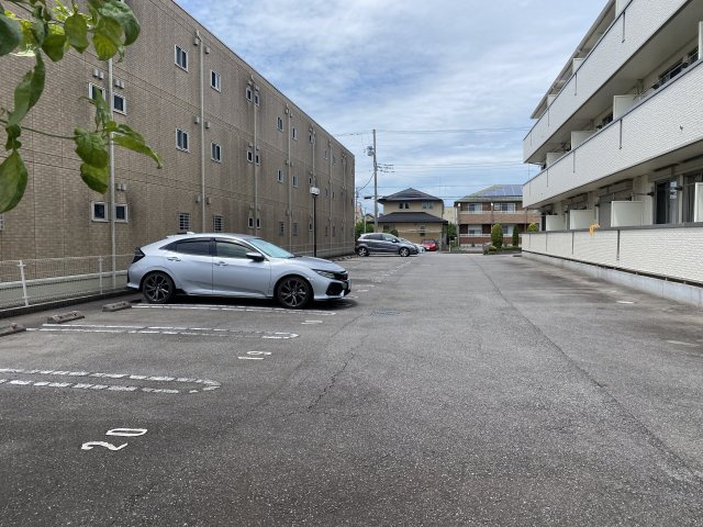 ピュア・エスプレッソの駐車場