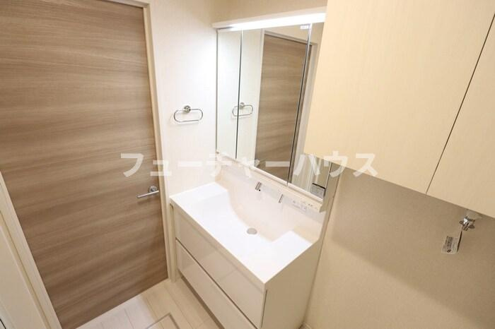 Ｄ－ｒｏｏｍ御茶園の洗面所