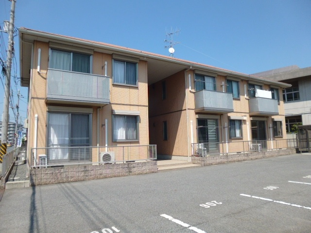 ｆ－ｃｕｂｅ　Ｂの外観