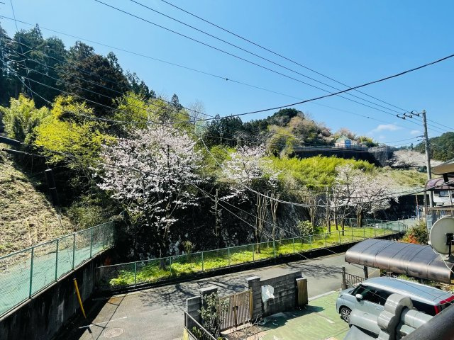 日の出町大久野　中古戸建の展望|2階からの展望は眺めが良いです！