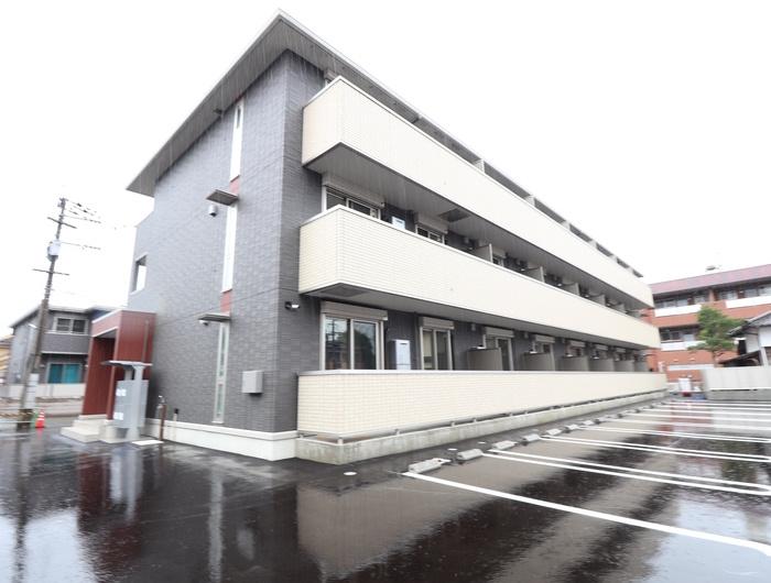 熊本市中央区本山４丁目のアパート